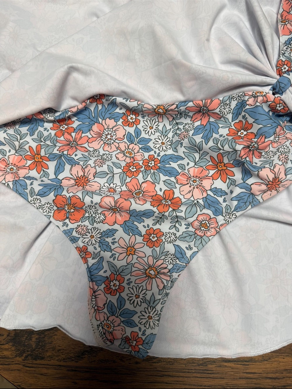 EoMenie Floral Print One-Piece Swimsuit bra built in Coral & Blue Womens 18W NWT - Picture 5 of 11